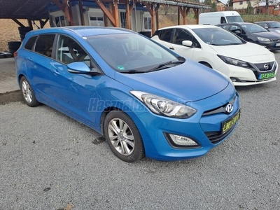 HYUNDAI I30 1.4i Business +139.000 KM+ÜLÉS FŰTÉS+KORM.FŰTÉS+ÁLÓ FŰTÉS+DIGIT KLÍMA+RADAR+HOROG+