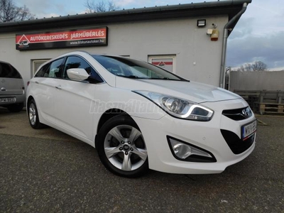 HYUNDAI I40 1.7 CRDi HP Premium ÖSSZES SZERVIZSZÁMLÁVAL!