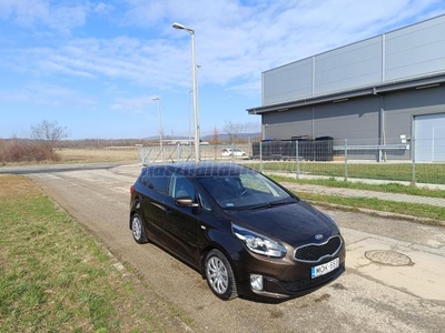 KIA CARENS 1.7 CRDI HP LX [7 személy]