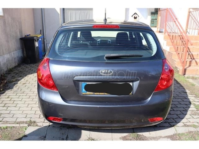 KIA CEE'D 1.4 EX Limited ED