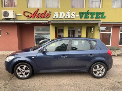 KIA CEE'D 1.4 LX EURO5