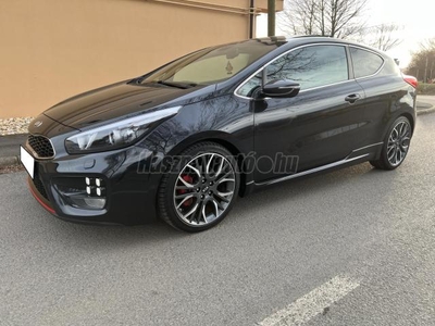 KIA PRO CEE'D 1.6 TGDI GT Mid Napfénytető-Xenon-Sávtartó-Navi-Bőr-Kamera-Led