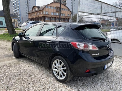 MAZDA 3 Sport 1.6 Takumi II 2 KULCS.HOLTTRÉRFIGYELŐ. DIGIT KLÍMA.FŰTHETŐSZÉLVÉDŐ