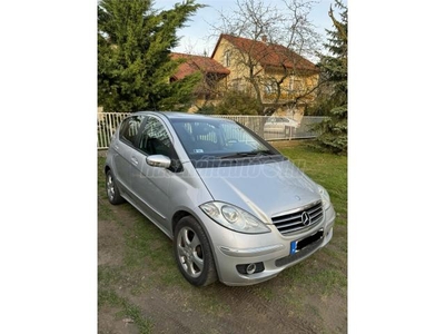 MERCEDES-BENZ A 200 Avantgarde