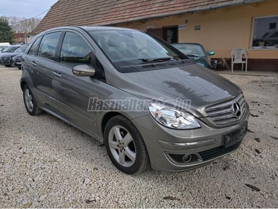 MERCEDES-BENZ B 180 CDI