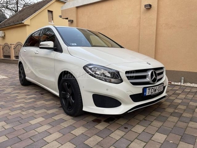 MERCEDES-BENZ B 180 CDI BlueEFFICIENCY EURO6 Sérülésmentes megkímélt állapot szép bőrbelső automata váltó