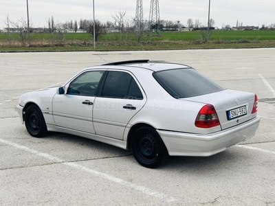 MERCEDES-BENZ C 250 TD Classic