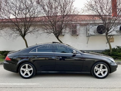 MERCEDES-BENZ CLS 500 (Automata) // AMG PAKET-NAPFÉNYTETŐ-NAVI-BŐR-ÜLÉSFŰTÉS-KITŰNŐ ÁLLAPOT!LEGJOBB ÁR!