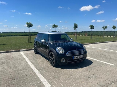 MINI CLUBMAN Cooper1.6 D