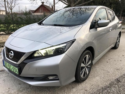 NISSAN LEAF 40kW 150Le SÉRÜLÉSMENTES! SZÉP ÁLLAPOT!