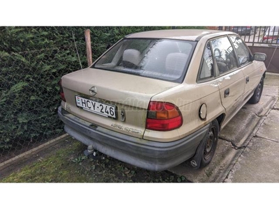 OPEL ASTRA F 1.6 Classic Family