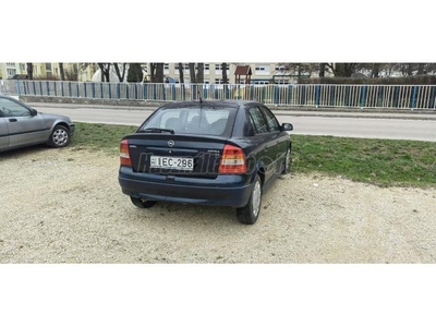 OPEL ASTRA G 1.4 16V GL (Automata)