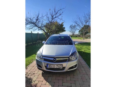 OPEL ASTRA H Caravan 1.7 CDTI Essentia