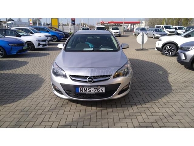 OPEL ASTRA J Sedan 1.6 Business Mo-i!