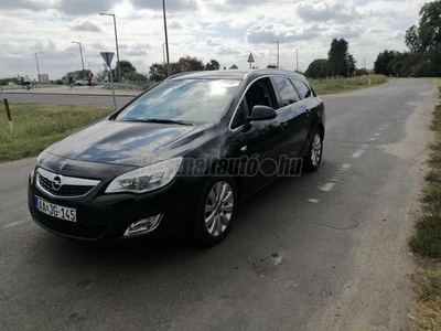 OPEL ASTRA J Sports Tourer 1.7 CDTI Sport