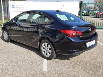 OPEL ASTRA Sedan 1.4 T Enjoy EURO6 Magyar - 1 tulaj