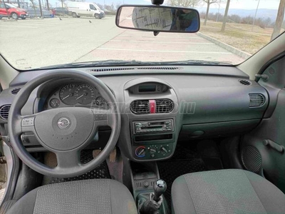 OPEL CORSA C 1.2 16V Club