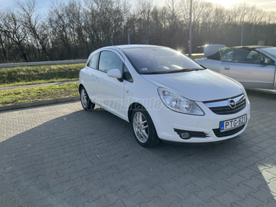 OPEL CORSA D 1.3 CDTI Cosmo