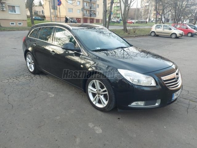 OPEL INSIGNIA Sports Tourer 2.0 CDTI EcoFLEX Cosmo