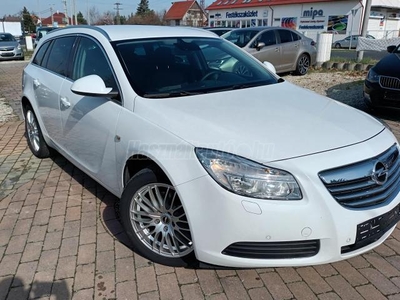 OPEL INSIGNIA Sports Tourer 2.0 CDTI Sport AWD ÜLÉSFŰTÉS-KORMÁNYFŰTÉS-TEMPOMAT-RADAR