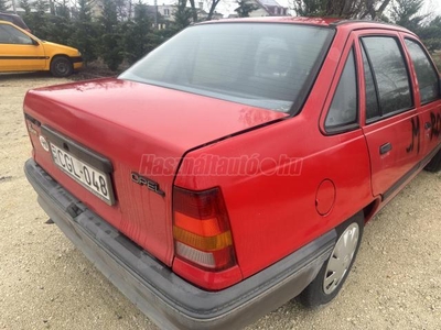 OPEL KADETT 1.6 GT