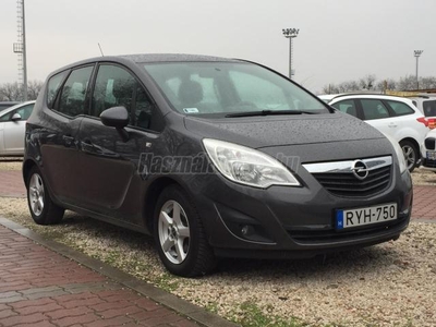 OPEL MERIVA 1.4 Cosmo Navigáció Tempomat