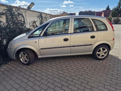 OPEL MERIVA A 1.6 16V Essentia MAGYARORSZÁGI GÉPKOCSI VALÓS KM FUTÁSSAL!