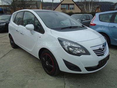 OPEL MERIVA B 1.4 T Cosmo INNOVATION NAVI 140 Le