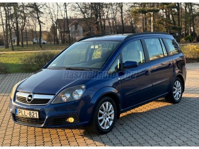 OPEL ZAFIRA B 1.6 Elegance Megkimélt!