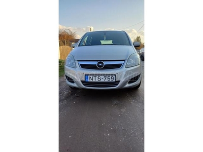 OPEL ZAFIRA B 1.7 CDTI 111 Years Vonóhoroggal. Magánszemélytől azonnal elvihető!