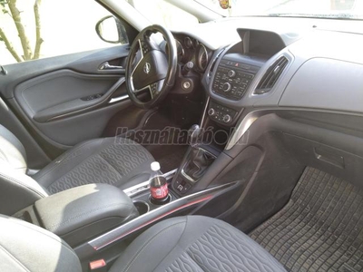 OPEL ZAFIRA TOURER 2.0 CDTI Cosmo