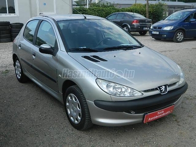 PEUGEOT 206 1.4 Urban Pack Mo.-i!