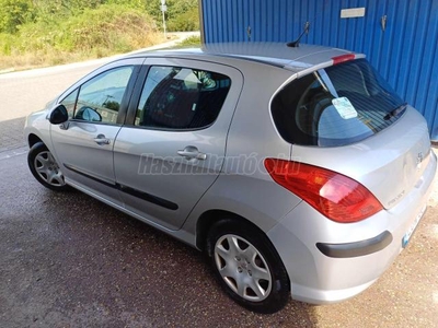 PEUGEOT 308 1.4 VTi Confort