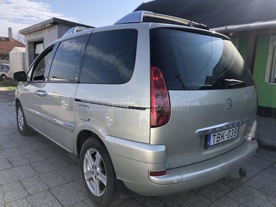 PEUGEOT 807 2.0 HDi Supreme