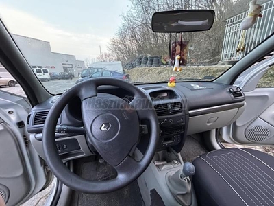 RENAULT CLIO 1.2 16V 501