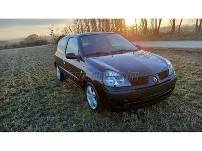 RENAULT CLIO 1.2 Premiere