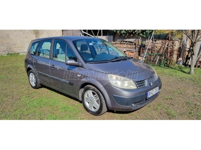 RENAULT GRAND SCENIC 1.9 dCi Dynamique