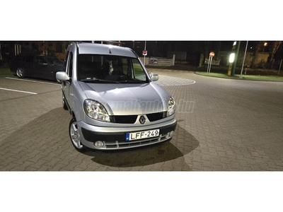 RENAULT KANGOO 1.5 dCi Expression MAKULÁTLAN ÁLLAPOTBAN VEZÉRLÉS CSERE NAGY SZERVÍZ 2024.03.01