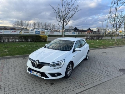 RENAULT MEGANE 1.2 TCe Zen Magyarországi. friss vezérlés és olajcsere