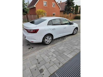 RENAULT MEGANE GrandCoupé 1.3 TCe Limited Plus