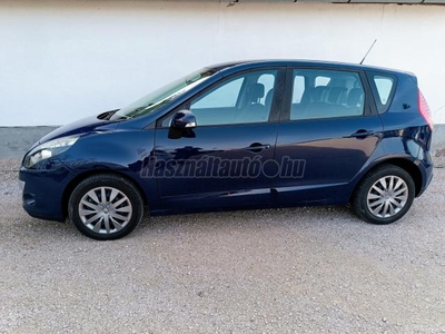 RENAULT SCENIC Scénic 1.6 16V Expression 147412 km! Vezetett szervizkönyv! GARANTÁLT km! Magyar rendszámos!