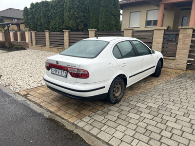 SEAT TOLEDO 1.6 Stella