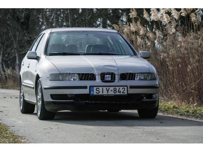 SEAT TOLEDO 2.3 V5