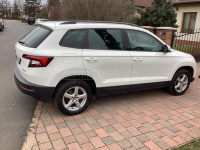 SKODA KAROQ 1.0 TSI Ambition