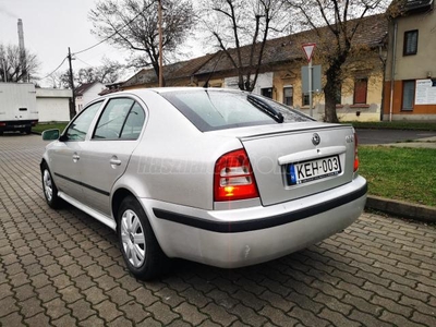 SKODA OCTAVIA 1.6 Classic