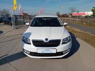 SKODA OCTAVIA 1.6 CR TDI Ambition MAGYAR.182.000KM.MEGKÍMÉLT!