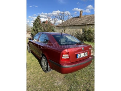 SKODA OCTAVIA 1.6 Tour