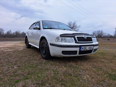 SKODA OCTAVIA 1.6 Tour