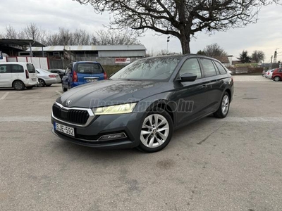 SKODA OCTAVIA Combi 2.0 TDI SCR Style DSG Megkímélt rendszeresen szervízelt Magyarországon újonnan forgalombahelyezve