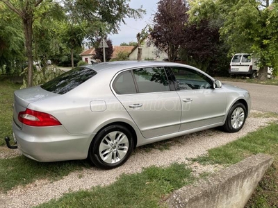 SKODA SUPERB 1.8 TSI Elegance DSG